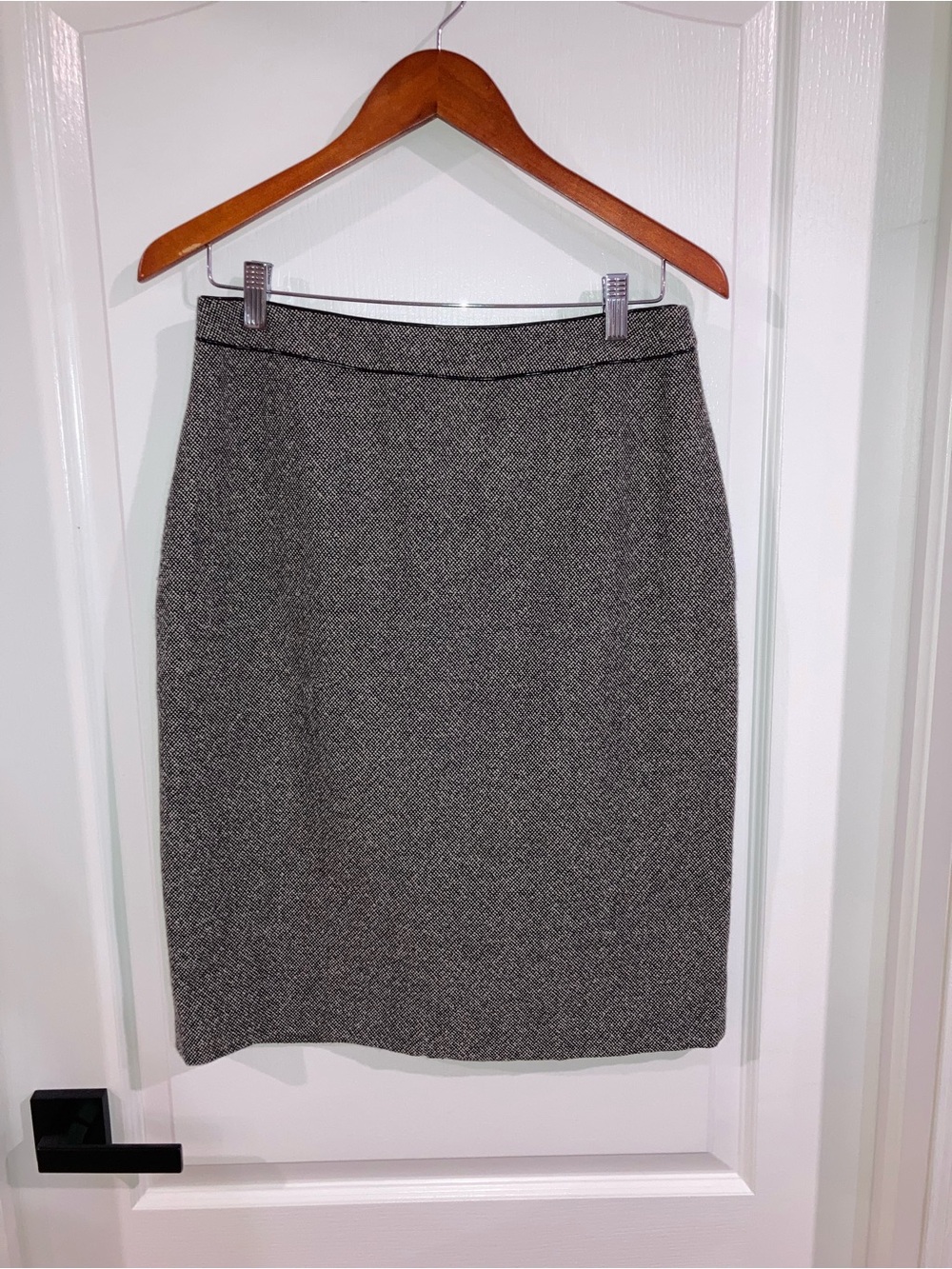 Louben for Laura Grey Tweed Wool Blend Pencil Skirt - size 8